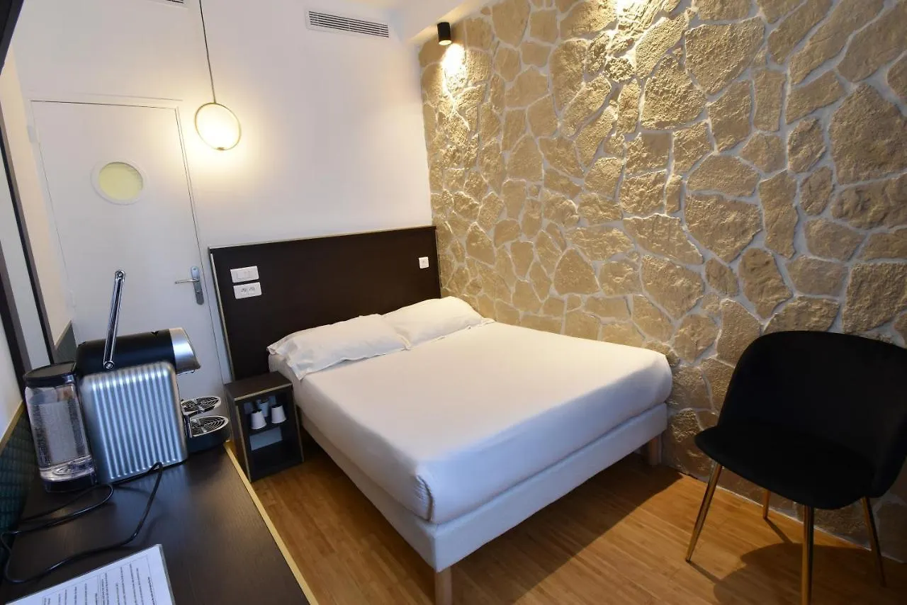 Bonne Nouvelle Hotell